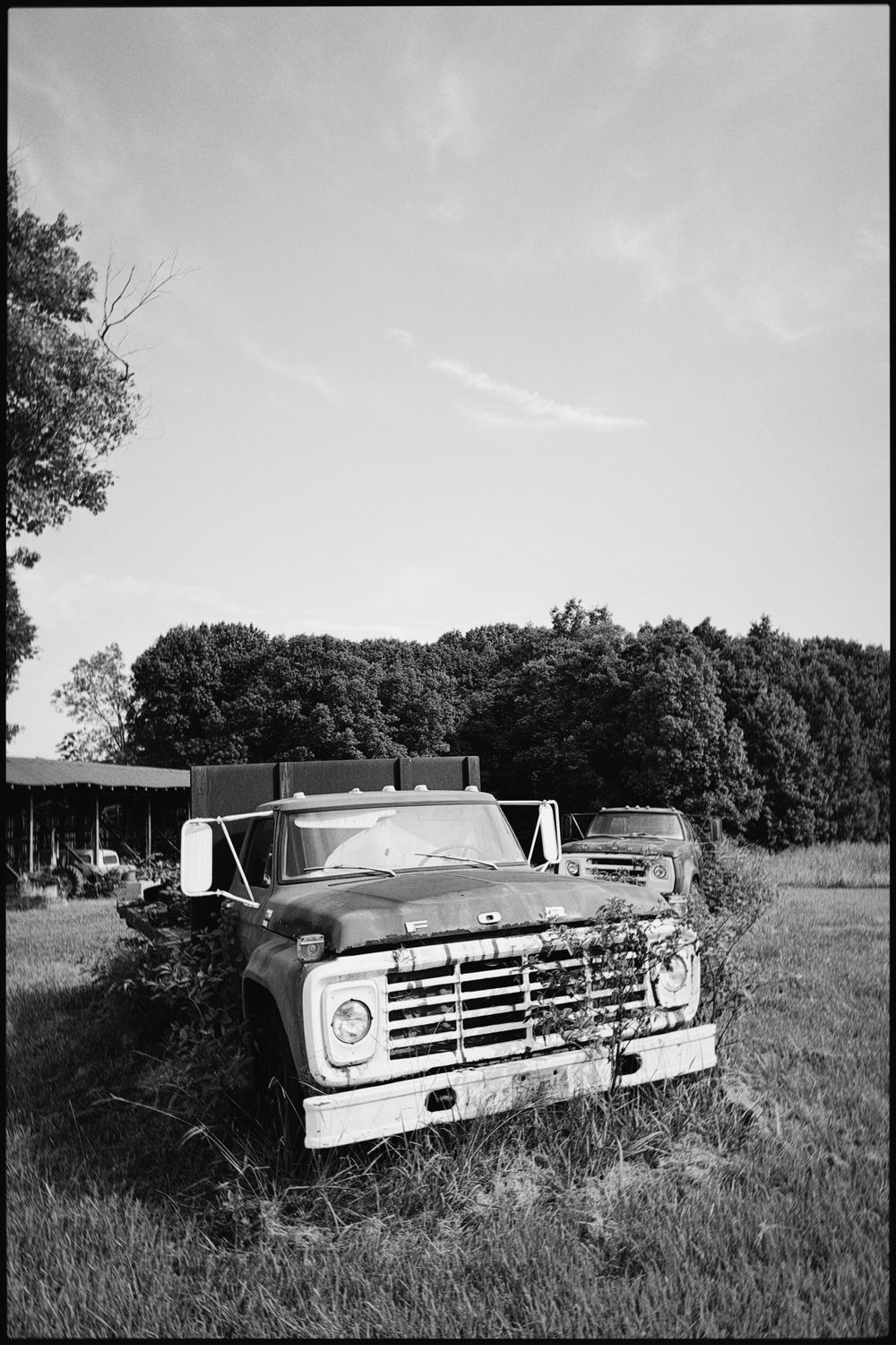 black and white photograph of cars, virginia, by Stuart Singleton