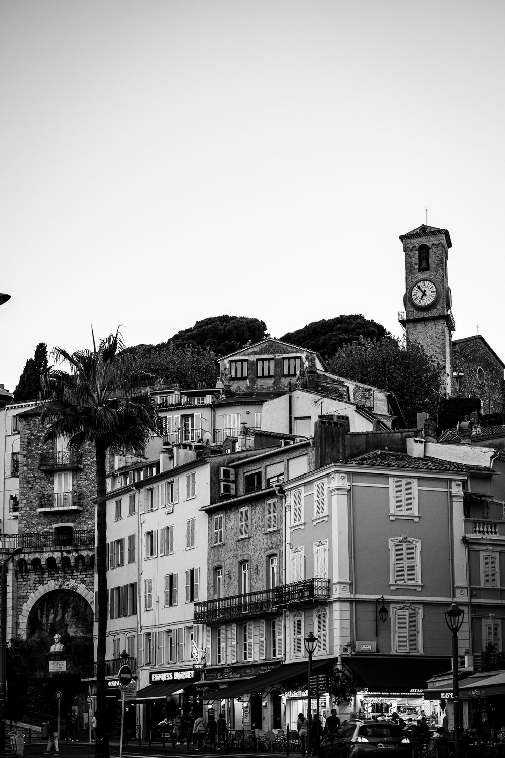 black and white photograph of dark in Cannes, France, by Stuart Singleton