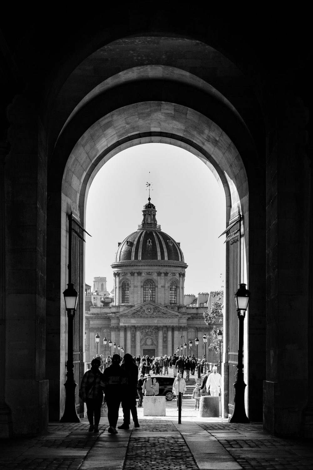black and white photograph of europe in Paris, France, by Stuart Singleton